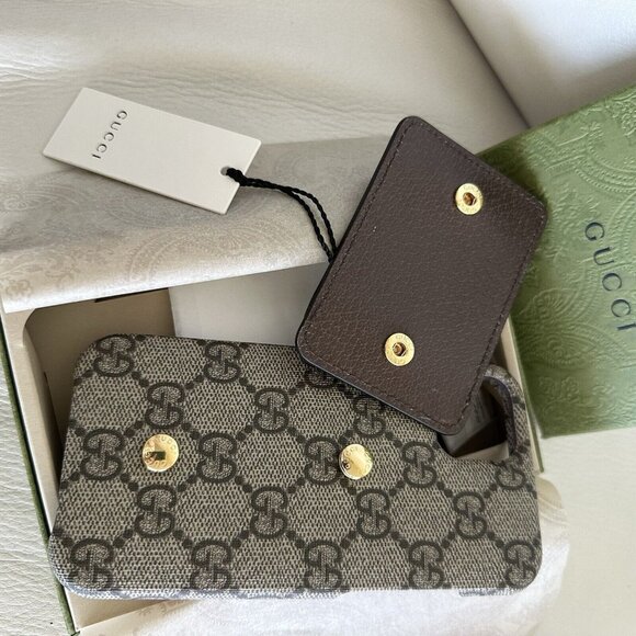 NEW GUCCI GG Supreme iPhone 13 Pro 701583 Cell phone case Brown - Picture 5 of 8